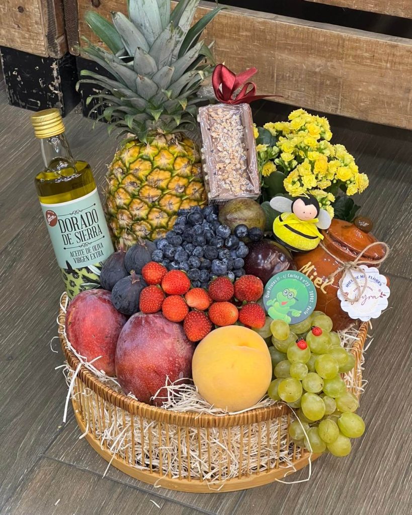 cesta decorada